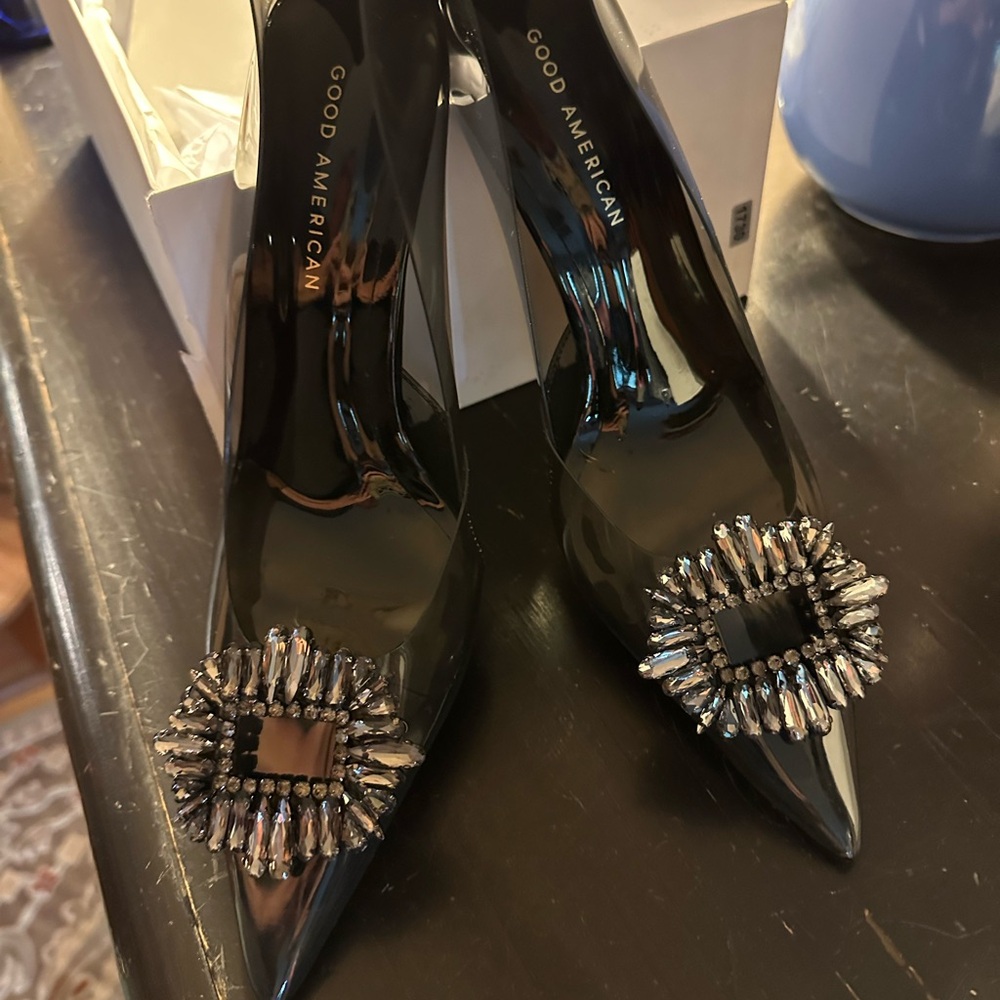 NIB Good American size 10 silver Cinderella pumps.  Absolutely beautiful.